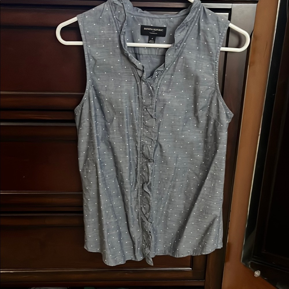 Banana Republic Gray Ruffled Blouse with Mandarin Collar